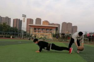 四川中职学校四川城市技师学院开展多项学生活动