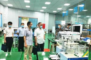 四川美丰化工来四川理工技师学院调研校企合作