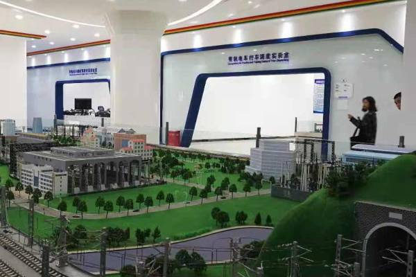 四川国盛技工学校