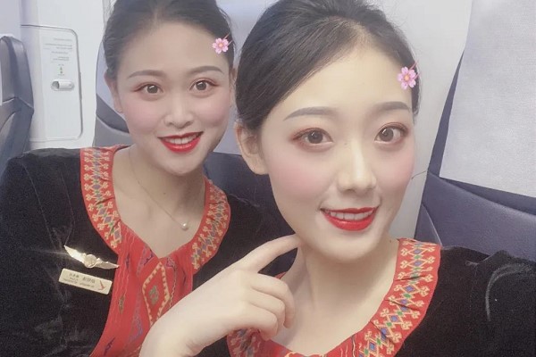 天府新区航空旅游职业学院就业明星代彭娜