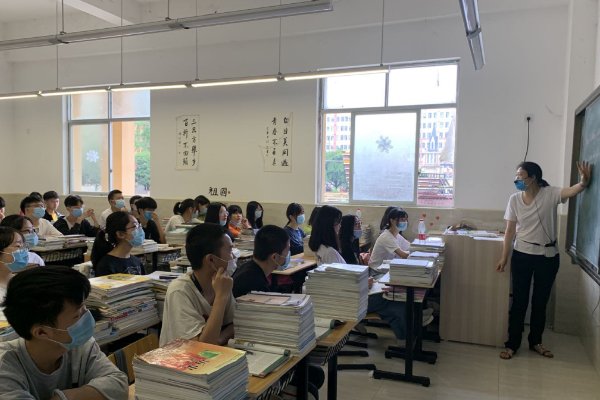 希望职业学校