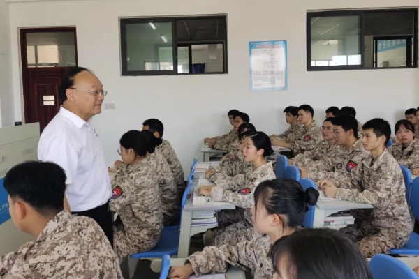 天府新区航空旅游职业学院