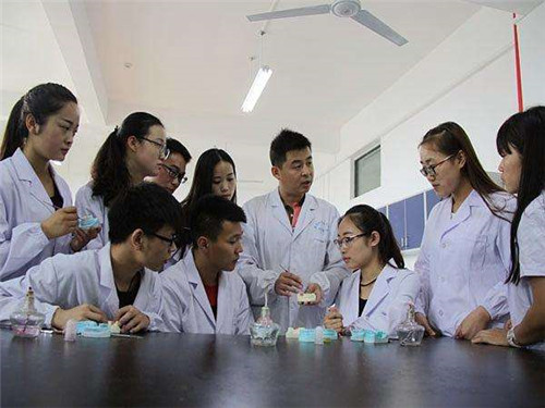 就读四川理工技师学院学生毕业后可享受什么待遇