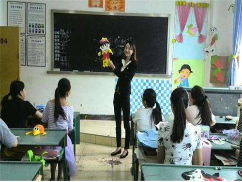四川理工技师学院为什么说幼师专业是朝阳专业