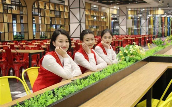 五月花技师学校