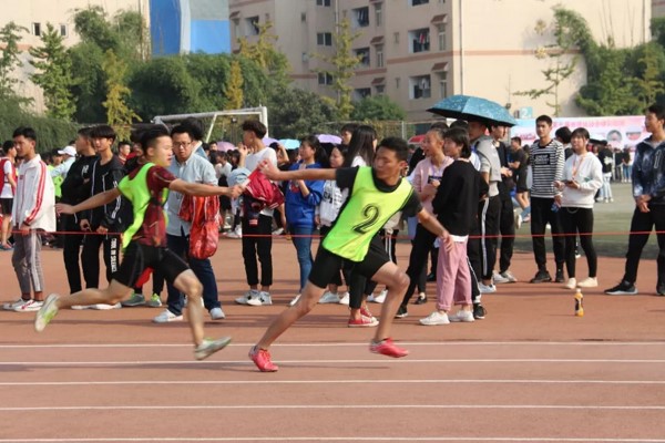 四川师范大学幼师学院同学们