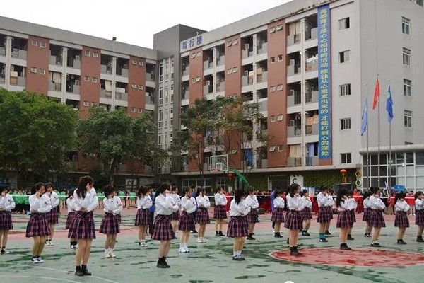 华商理工职业学校有几个校区