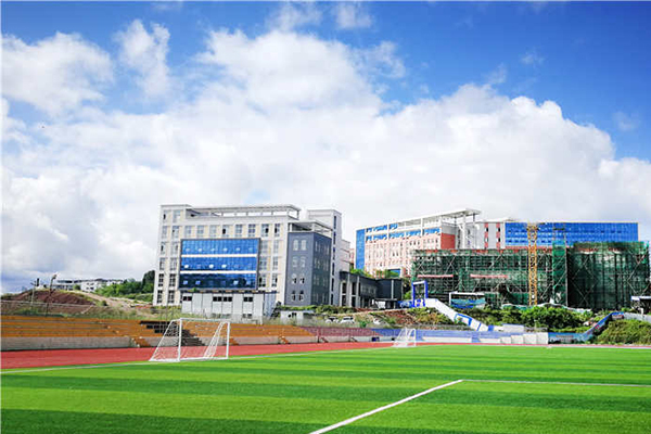 四川省南充卫生学校
