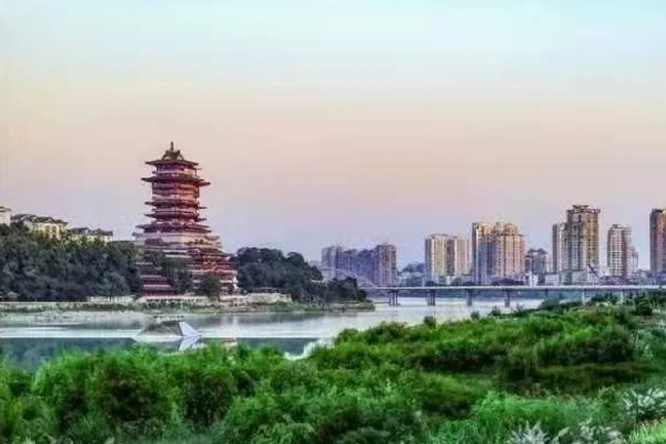 绵阳南山中学双语学校学费