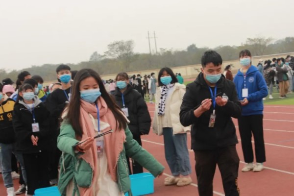 四川矿产机电技师学院有多少学生