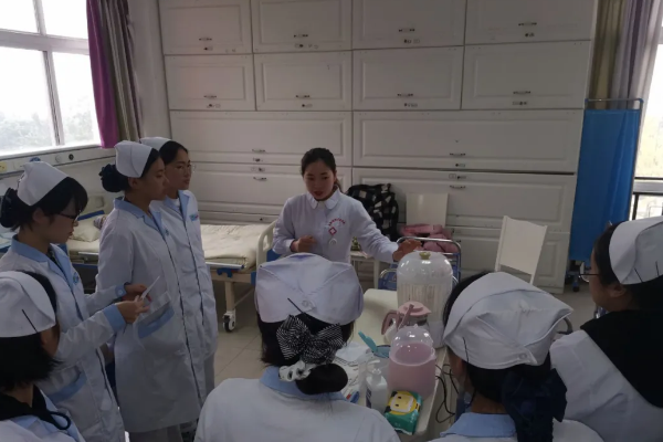 成都铁路卫生学校录取分数线多少