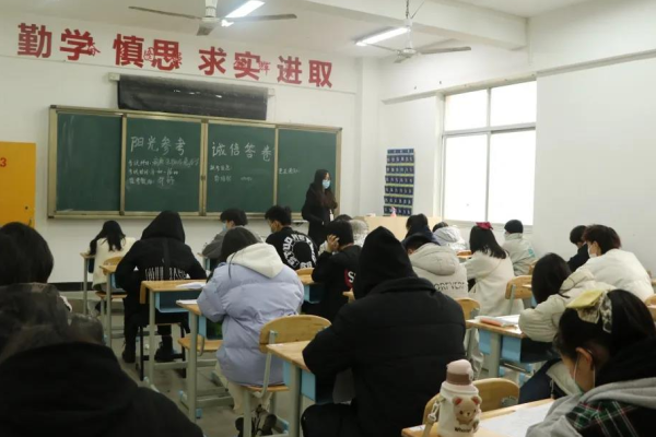 五月花学校专业介绍
