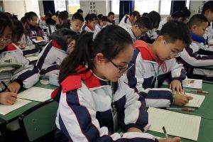 四川省大邑中学的环境怎么样