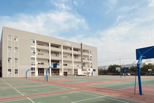成都中专学校
