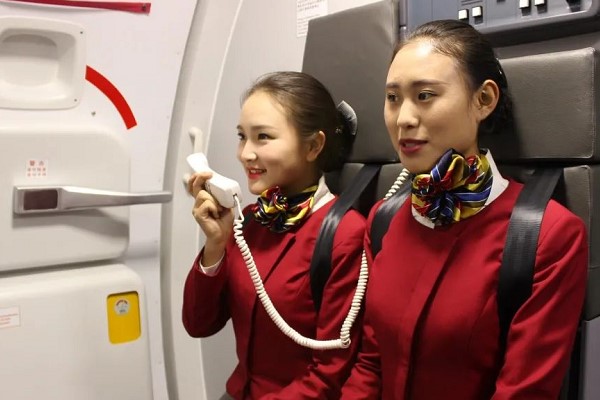 天府新区航空旅游职业学院招生