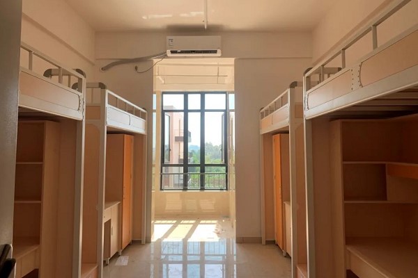 四川城市技师学院宿舍条件