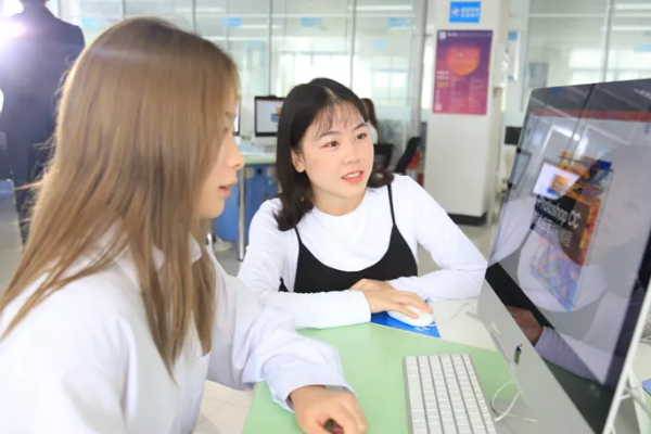四川托普职业学院怎么样