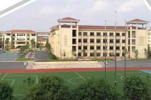 保罗外国语学校高中部怎么样