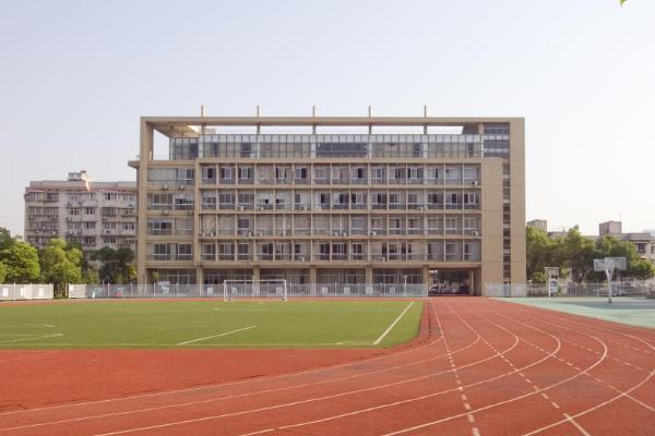 金堂县职业高级中学好吗