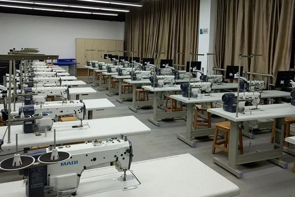 四川城市技师学院专业