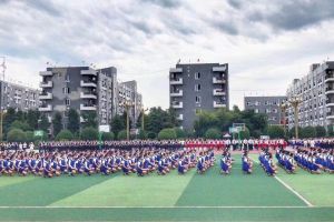 四川国盛技工学校学费多少_评价怎么样