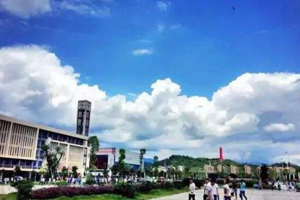 简阳市机电工程学校招生条件