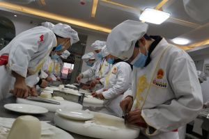 五月花烹饪学院怎么样