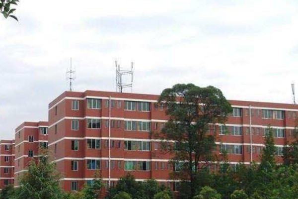四川托普计算机怎么样
