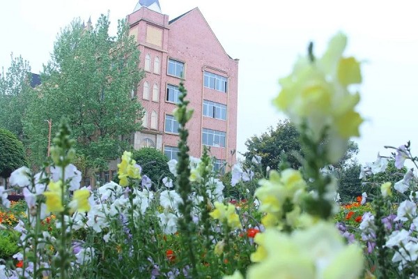 四川经济管理学校有几个校区