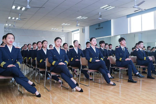 东星航空职业学校招生