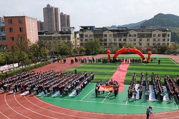 四川爱华学院师资力量