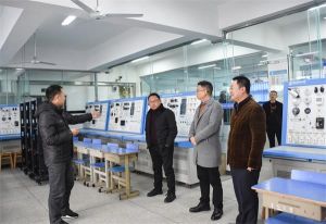 四川理工技师学院的管理方式严不严格