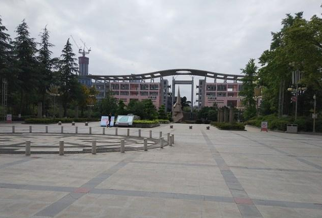 四川城市技术学院怎么样，可以报名吗