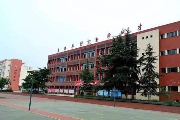 绵阳江油一中录取分数线