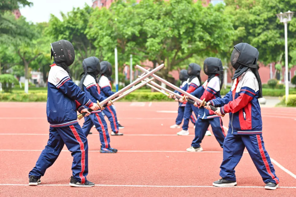 川科外国语学校招生