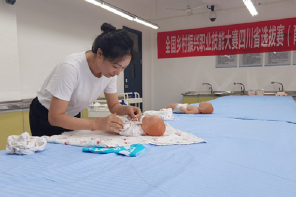 成都铁路卫校怎么样