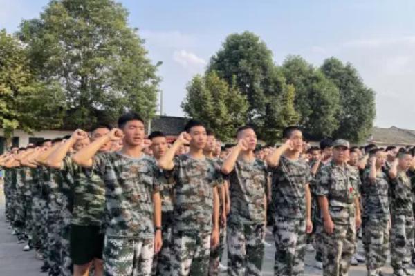 大邑职高怎么样