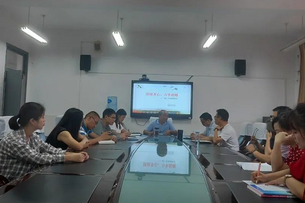 四川省崇州市怀远中学师资怎么样