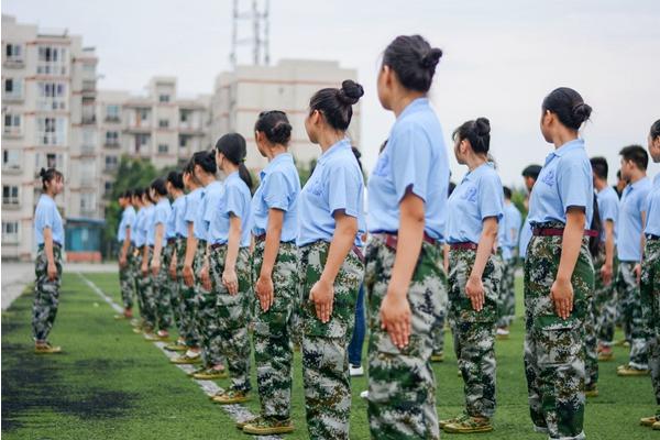 绵阳航空职业学校是公办校吗