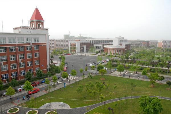 四川航天技师学院