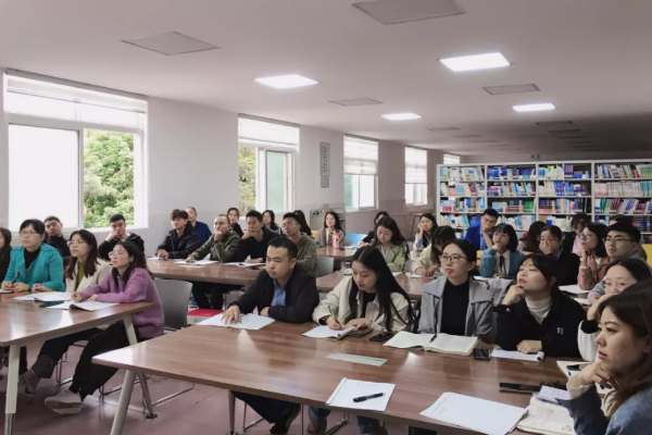 眉山实验高级中学是职高