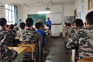 四川锅炉高级技工学校管理怎么样