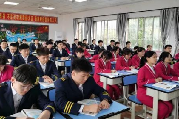职业学校民航专业