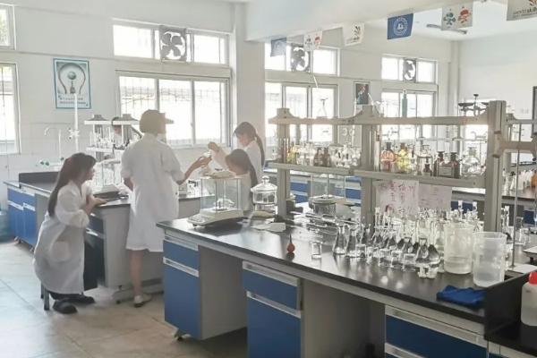 四川理工技师学院能考大学吗