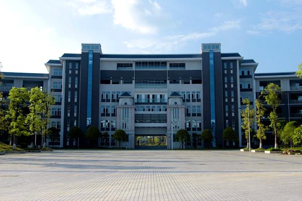 四川省志翔职业技术学校