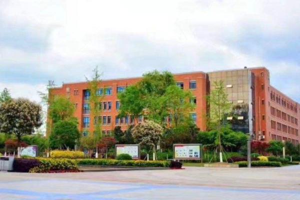 团结五月花技师学院