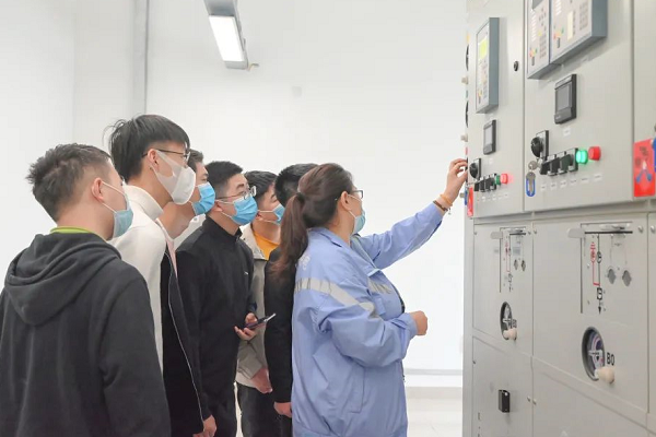 四川兴科城市交通技工学校