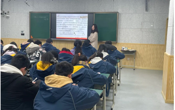 都江堰市领川实验学校招生