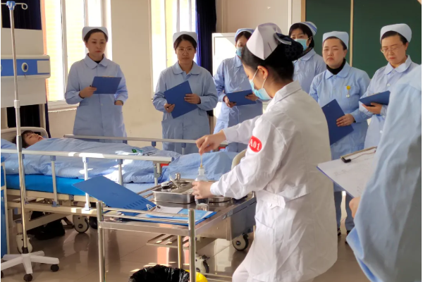 铁路卫生学校