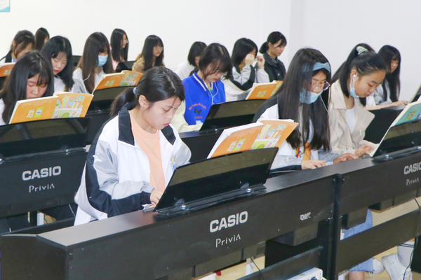 四川五月花技师学院